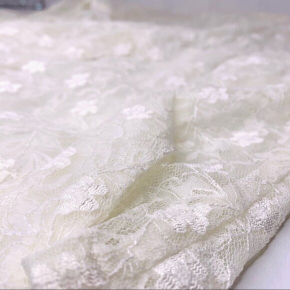 VINTAGE SYMBOL WHITE LACE BUTTON DOWN GOLD BUTTONS SEMI SHEER WOMEN SHI… - Picture 9 of 14